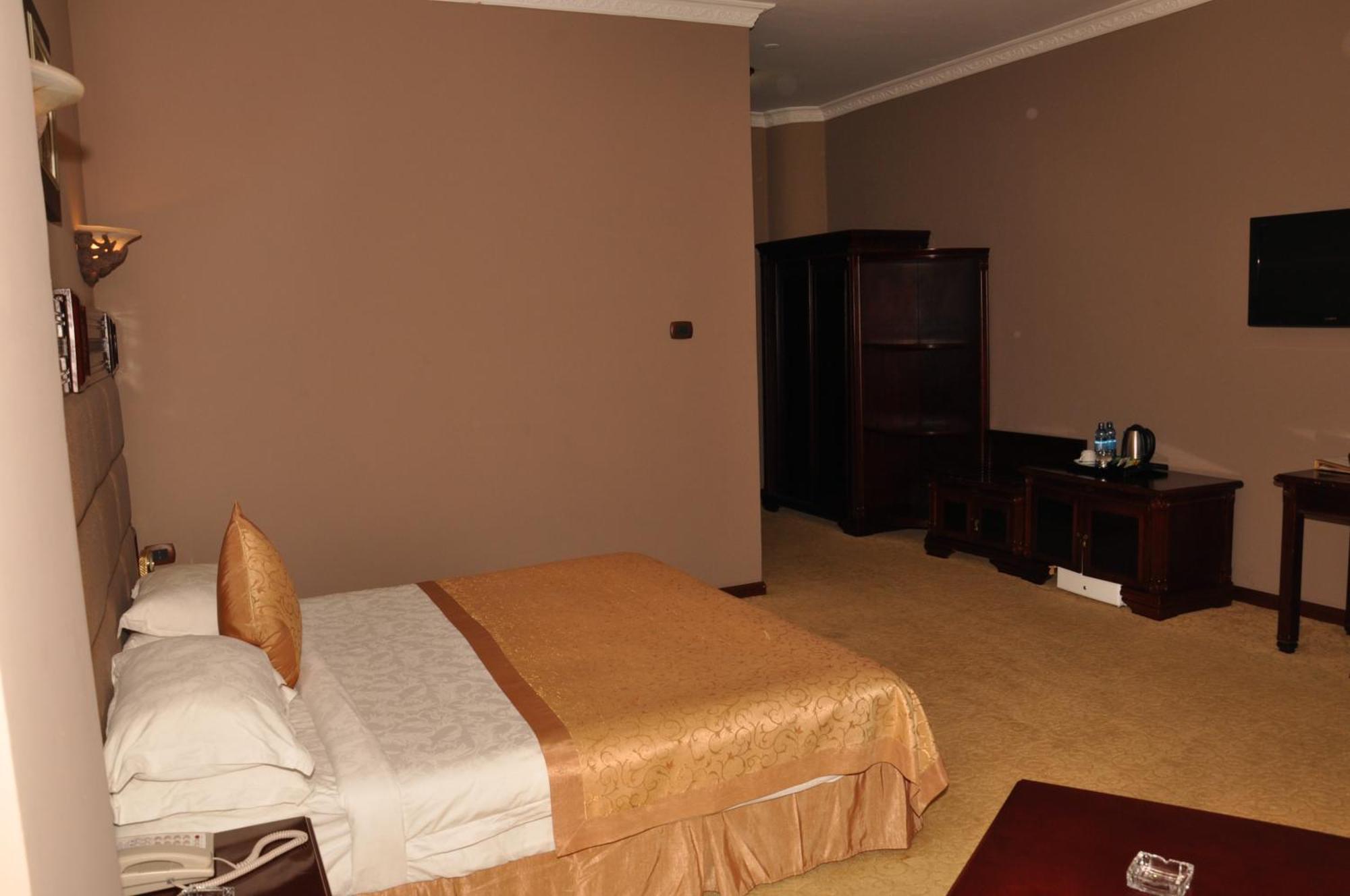 Friendship International Hotel Аддис-Абеба Номер фото